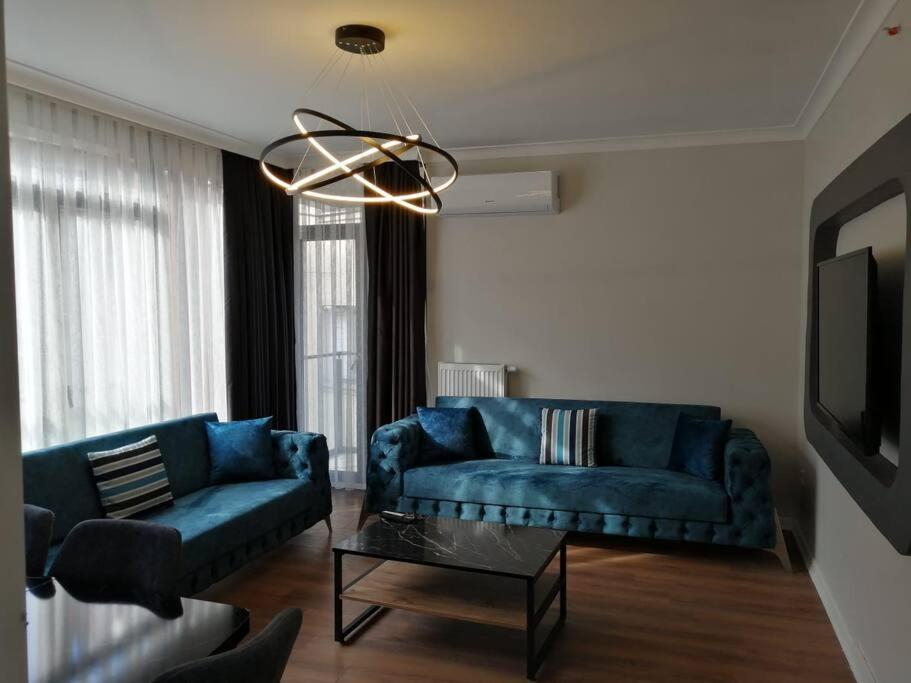 Sisli Apartment, 2 Bedrooms, 250 M Metro, New Modern Residence Стамбул Екстер'єр фото